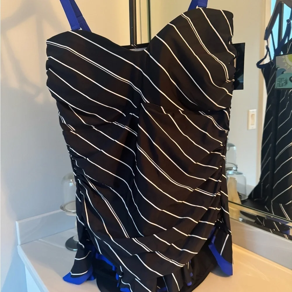 NWT MAZU Swim Striped Black and Blue Swimsuit with skirt US 24W